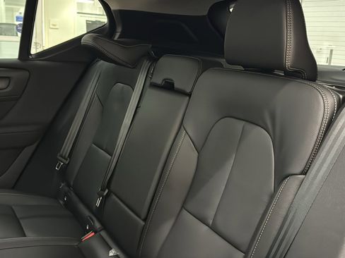 New 2026 Volvo XC40 B5 Plus w/ Climate Package image 26