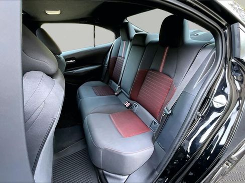 Certified 2025 Toyota Corolla SE FWD image 21