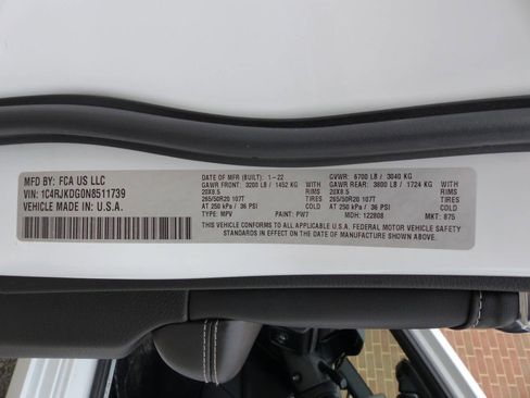 Used 2022 Jeep Grand Cherokee L Overland image 17