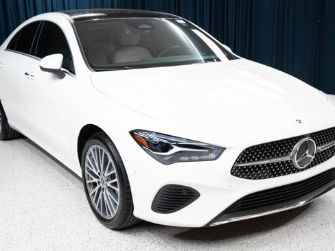 Certified 2026 Mercedes-Benz CLA 250 4MATIC image 3