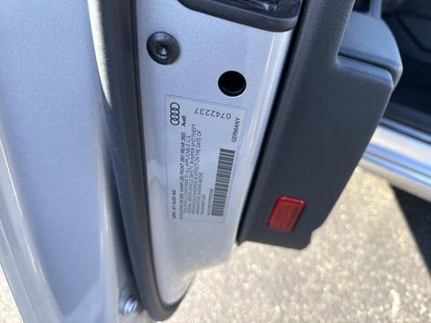 Used 2023 Audi A6 2.0T Premium image 27