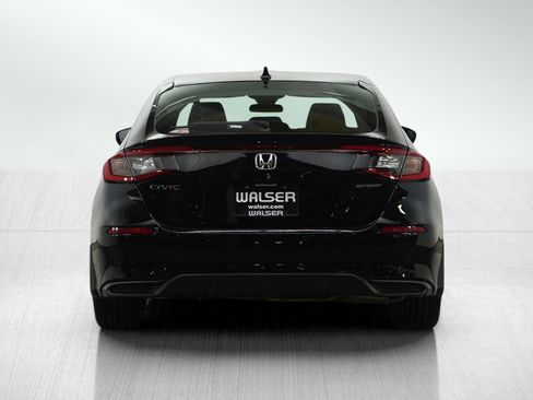 Used 2024 Honda Civic Sport image 4