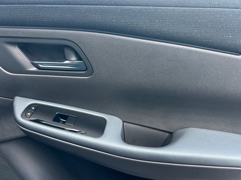 New 2026 Nissan Leaf SV+ w/ Floor Mat Package (SV+) image 21