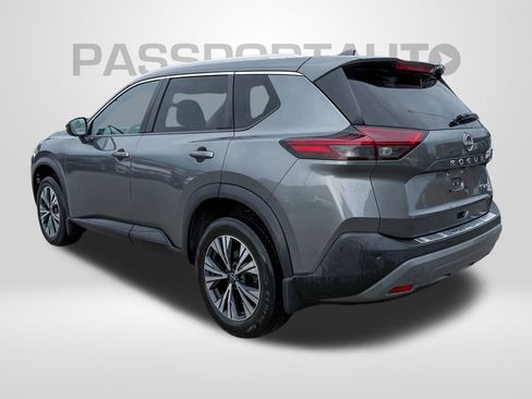 Used 2022 Nissan Rogue SV w/ SV Premium Package image 5