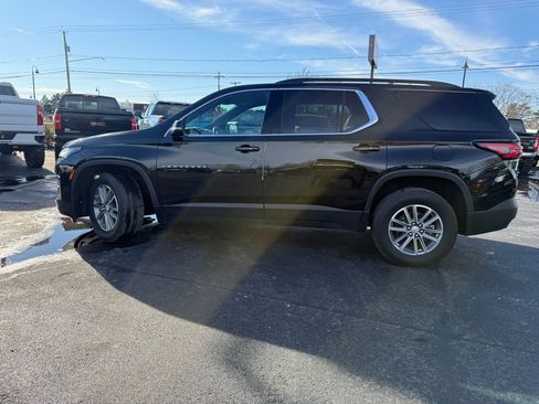 Used 2022 Chevrolet Traverse LT w/ LPO, Floor Liner Package image 6