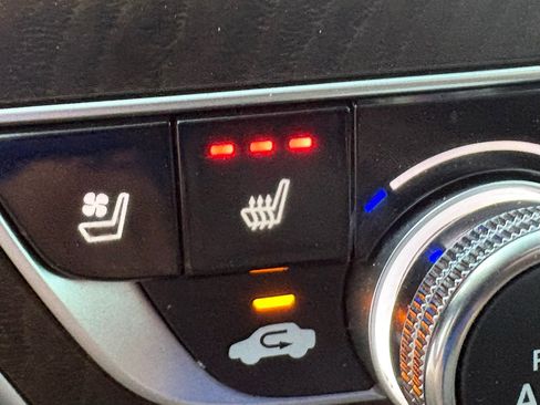 Certified 2020 Honda Accord Touring image 23