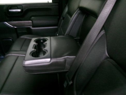 Used 2020 Chevrolet Silverado 2500 LTZ w/ LTZ Plus Package image 28