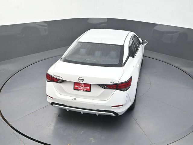 Used 2024 Nissan Sentra SV FWD image 28