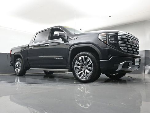 Used 2024 GMC Sierra 1500 Denali AWD/4WD image 28