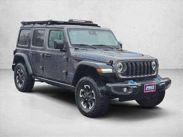 Used 2024 Jeep Wrangler Unlimited Rubicon 4xe w/ Technology Group AWD/4WD image 3