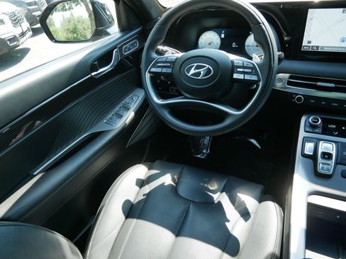 Used 2024 Hyundai Palisade Calligraphy AWD/4WD image 9