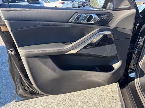 New 2026 BMW X6 xDrive40i image 10
