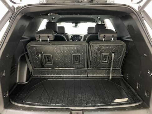 Certified 2022 Chevrolet Traverse LT image 44