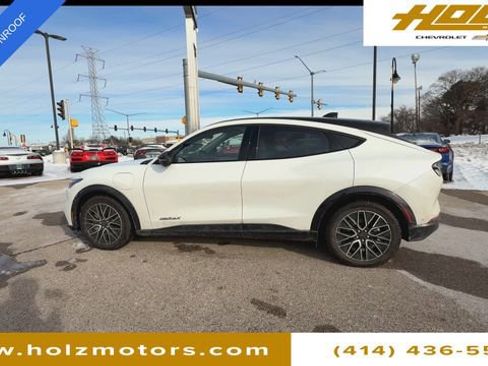 Used 2024 Ford Mustang Mach-E Premium image 6