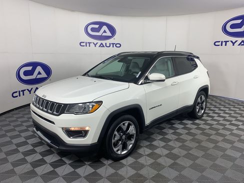 Used 2019 Jeep Compass Limited FWD image 7