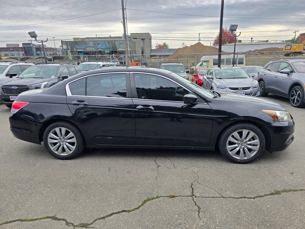 Used 2011 Honda Accord EX-L image 8