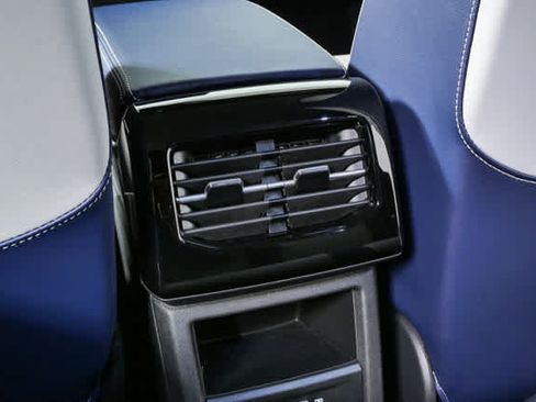 Certified 2025 Volkswagen ID.4 S Limited RWD image 23