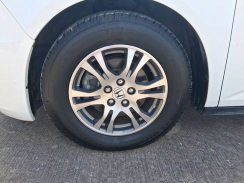 Used 2011 Honda Odyssey EX-L image 27