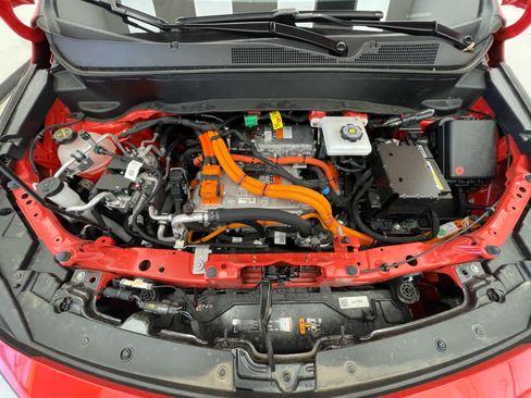 New 2027 Chevrolet Bolt RS w/ Technology Package FWD image 17