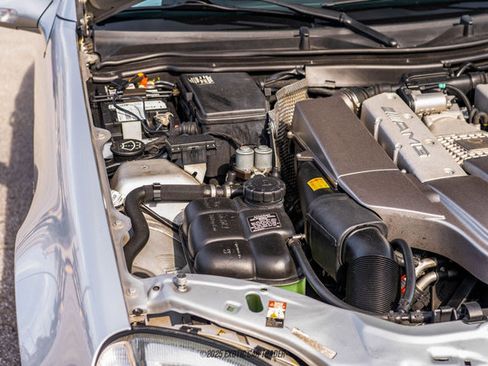 Used 2003 Mercedes-Benz SLK 32 AMG image 27