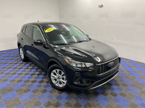 Used 2023 Ford Escape Active w/ Tech Pack #2 image 32