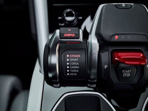 Used 2021 Lamborghini Urus image 61