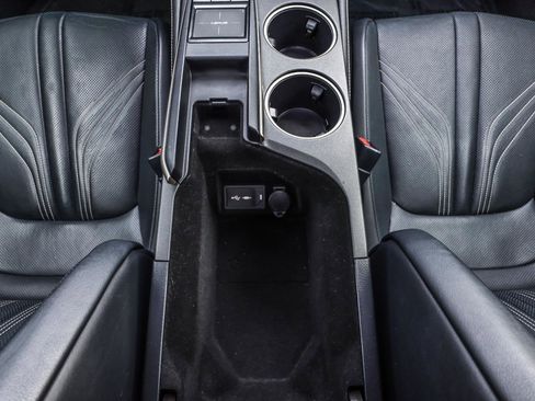 Used 2016 Lexus RC F image 32