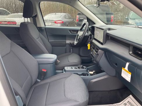 New 2026 Ford Maverick XL image 12