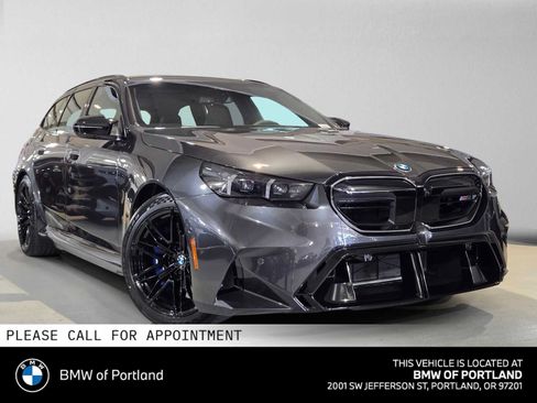 New 2027 BMW M5 Touring AWD/4WD image 1
