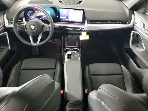 Certified 2025 BMW X1 xDrive28i w/ Technology Package AWD/4WD image 11