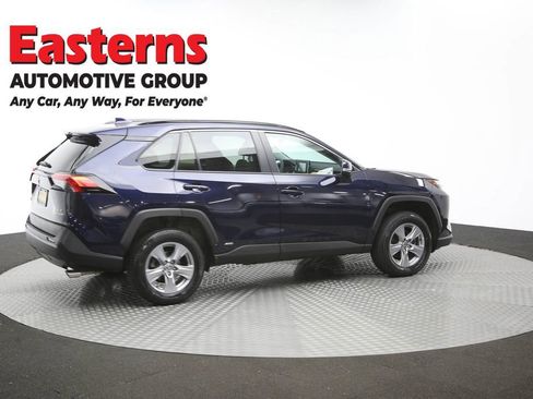 Used 2022 Toyota RAV4 XLE AWD/4WD image 47
