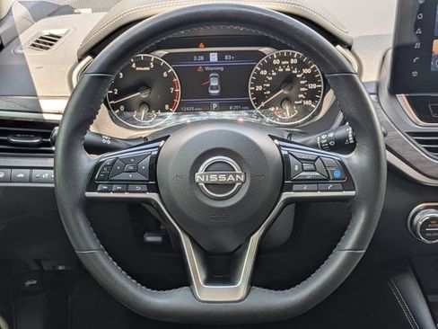Used 2024 Nissan Altima 2.5 SL FWD image 20