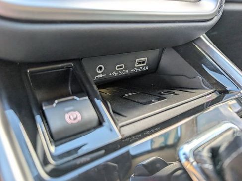 Used 2023 Subaru Outback Touring XT image 27