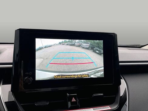 Used 2026 Toyota Corolla Cross LE FWD image 26