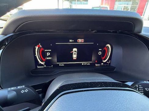 New 2026 Nissan Pathfinder SL w/ SL Premium Package AWD/4WD image 29