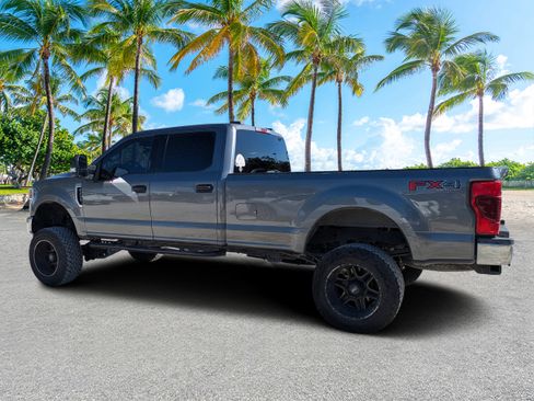 Used 2022 Ford F250 XLT w/ XLT Value Package AWD/4WD image 6