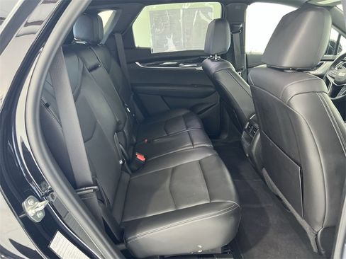 Used 2025 Cadillac XT5 Premium Luxury image 26