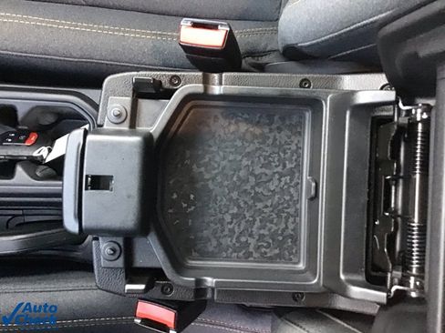 Used 2024 Jeep Gladiator Sport image 38