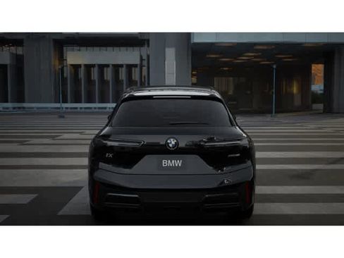 New 2026 BMW iX xDrive60 w/ M Sport Package image 5