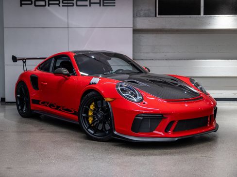 Certified 2019 Porsche 911 GT3 RS RWD image 10