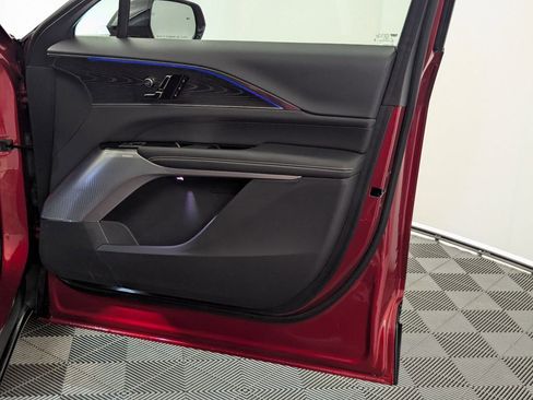 Used 2024 Cadillac Lyriq Luxury w/ LPO, Floor Liner Package image 93