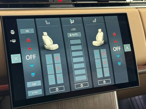 New 2026 Land Rover Range Rover Long Wheelbase SE image 16