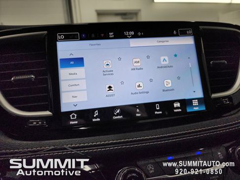 New 2026 Chrysler Pacifica Select image 57