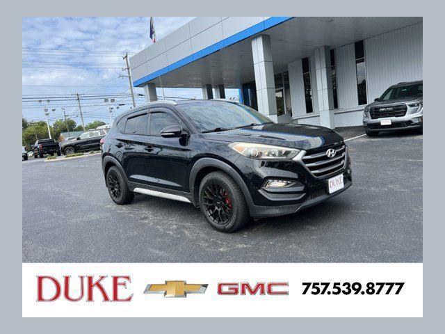 Used 2017 Hyundai Tucson SE Plus FWD image 1