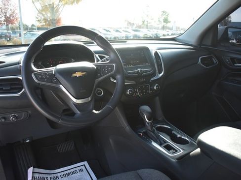 Used 2022 Chevrolet Equinox LT image 17