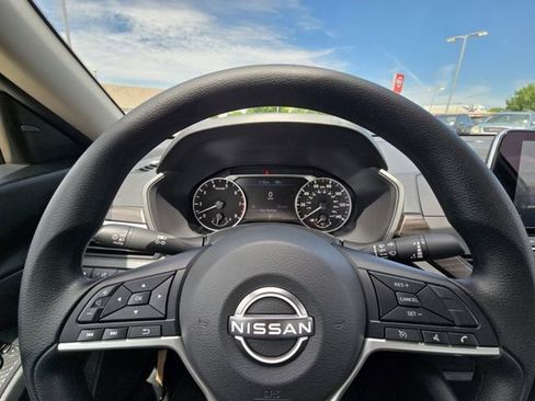 New 2026 Nissan Altima 2.5 SV FWD image 25
