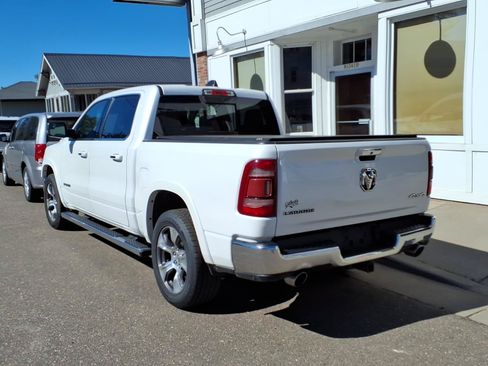 Used 2019 RAM 1500 Laramie AWD/4WD image 8