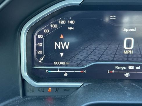 Used 2024 GMC Sierra 1500 AT4X image 12