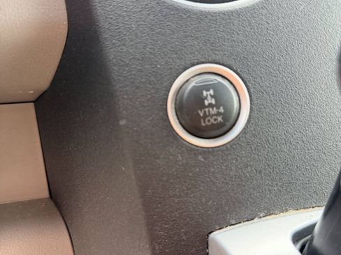 Used 2010 Honda Pilot EX-L image 25