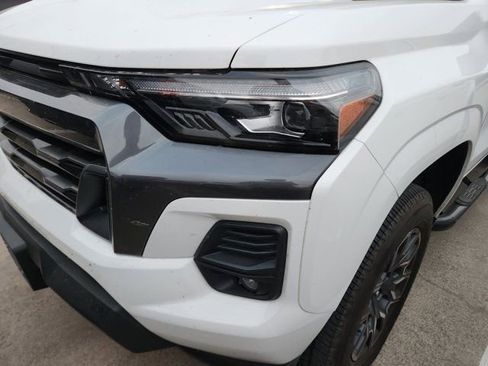 Used 2024 Chevrolet Colorado LT w/ LT Convenience Package III image 15